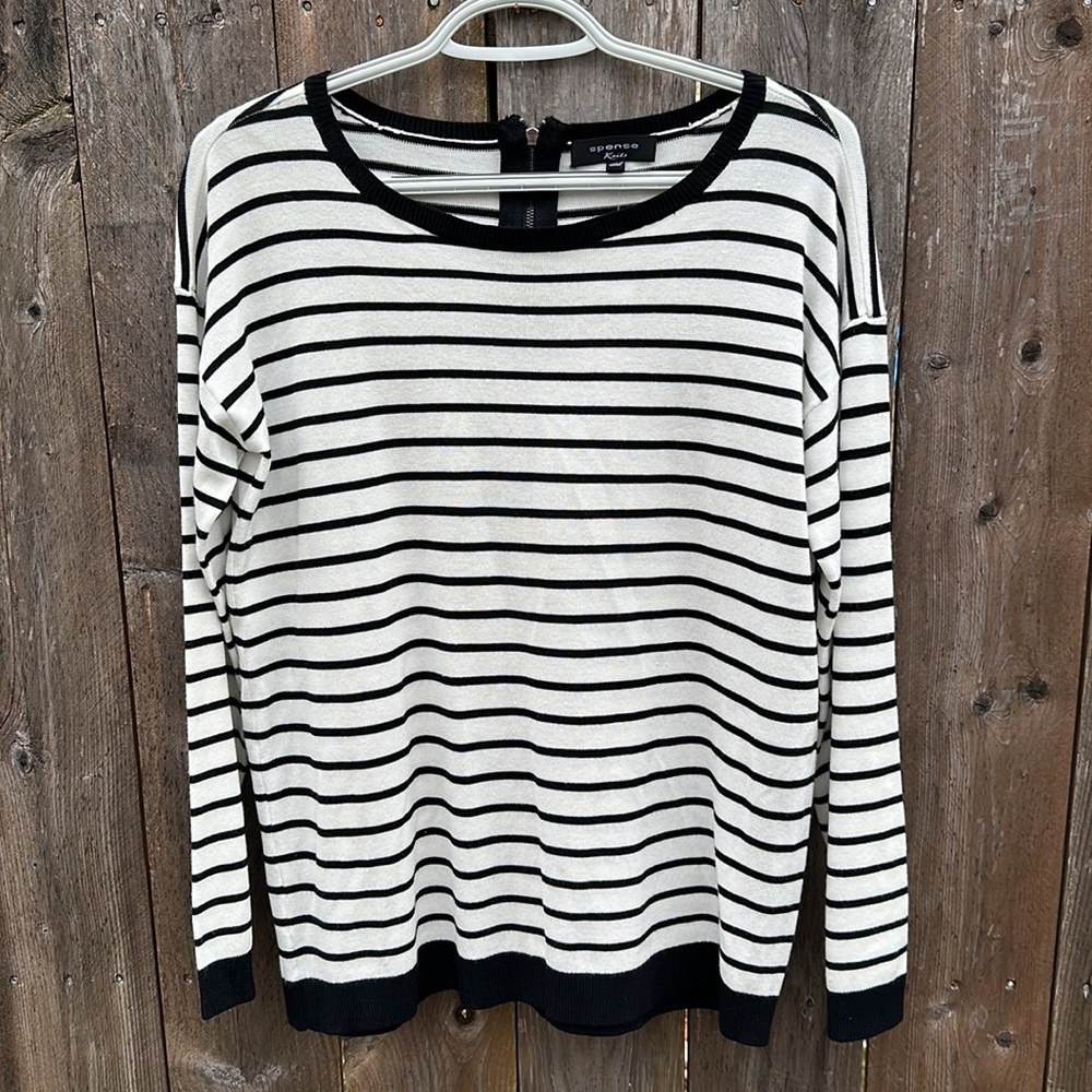 Spense Soft Black/White Women's Top Size M Medium new with tags